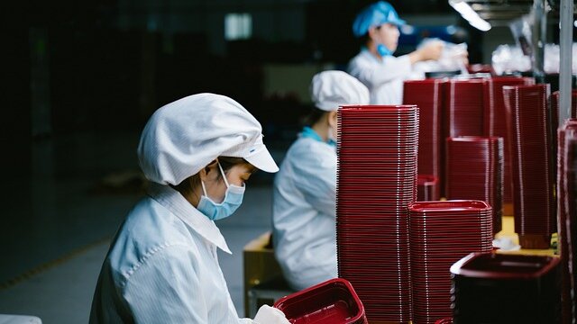 worker-6322085_640
